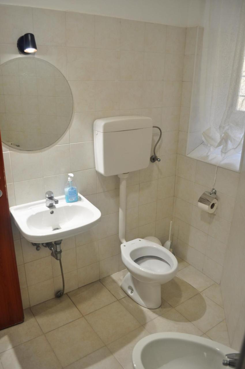 Angela Roma Guest House Экстерьер фото